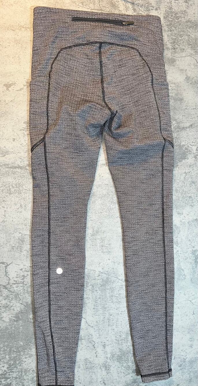 Lululemon Size 6 Speed Up Tight 28" Variegated Knit Black Heathered